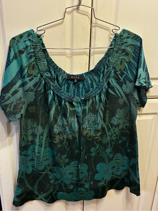 B.L.E.U. Tops - B.L.E.U. teal & black floral print blouse, size XL